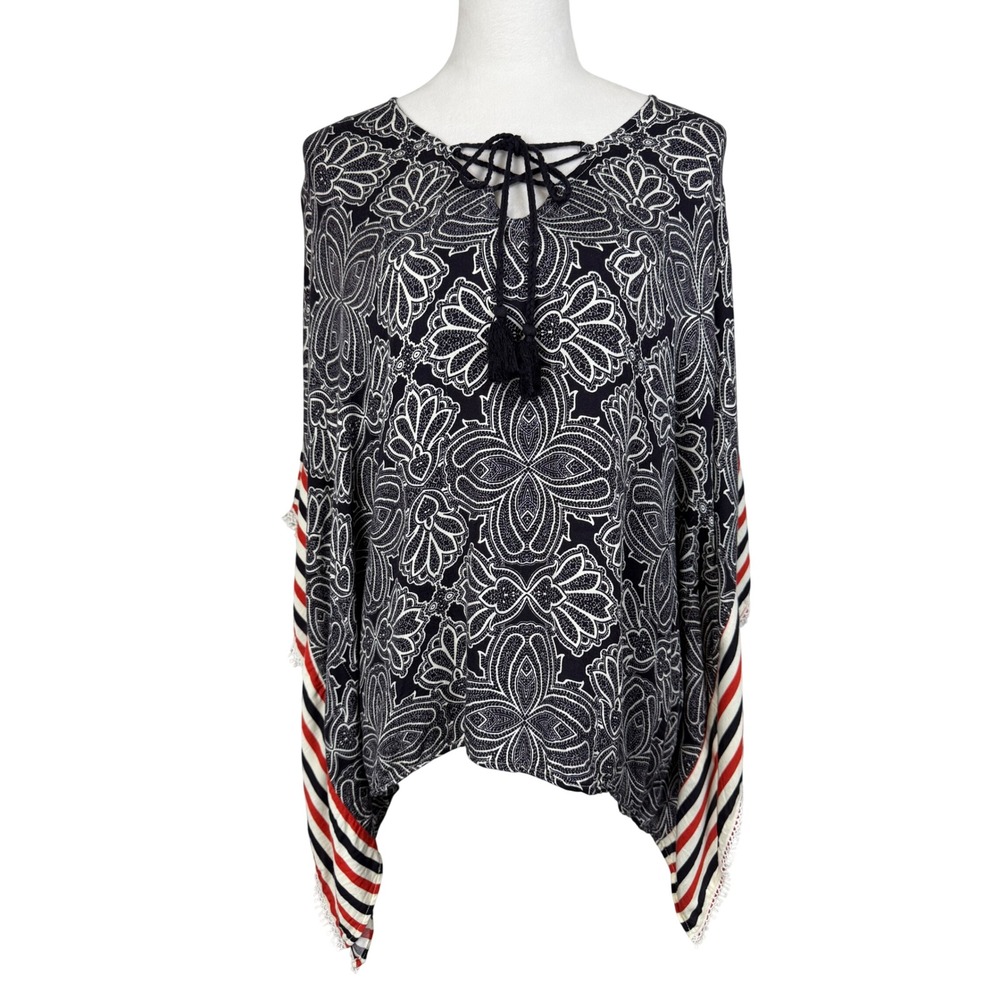 Democracy Women Poncho XL Blue Floral Tassel Lace Trim B0980JN3E